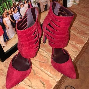 BCBG red heels